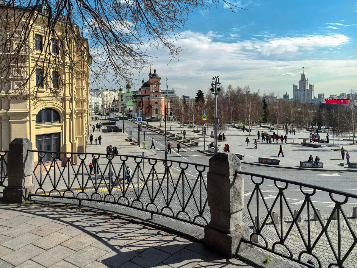 Москва. 