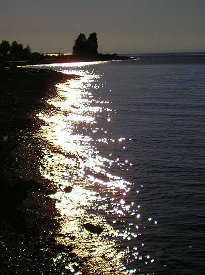 Купание солнечных зайчиков вода, мысли, солнце, Байкал