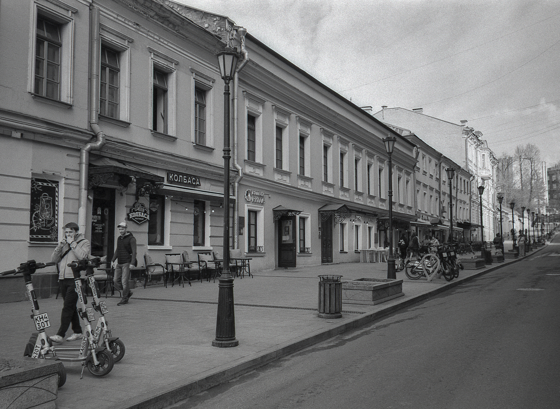 Фонари на улице Забелина. 