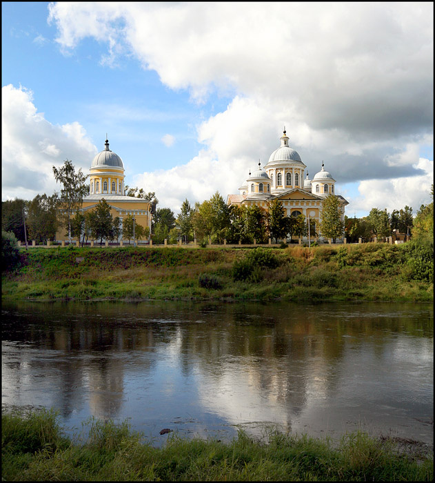 *** Торжок церковь река