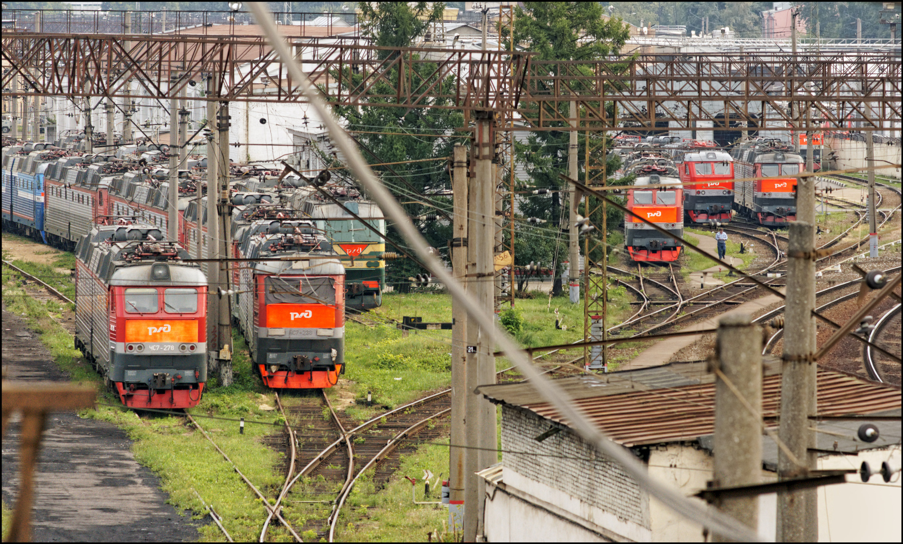 Семёрки Москва железная_дорога станция депо электровоз ЧС7