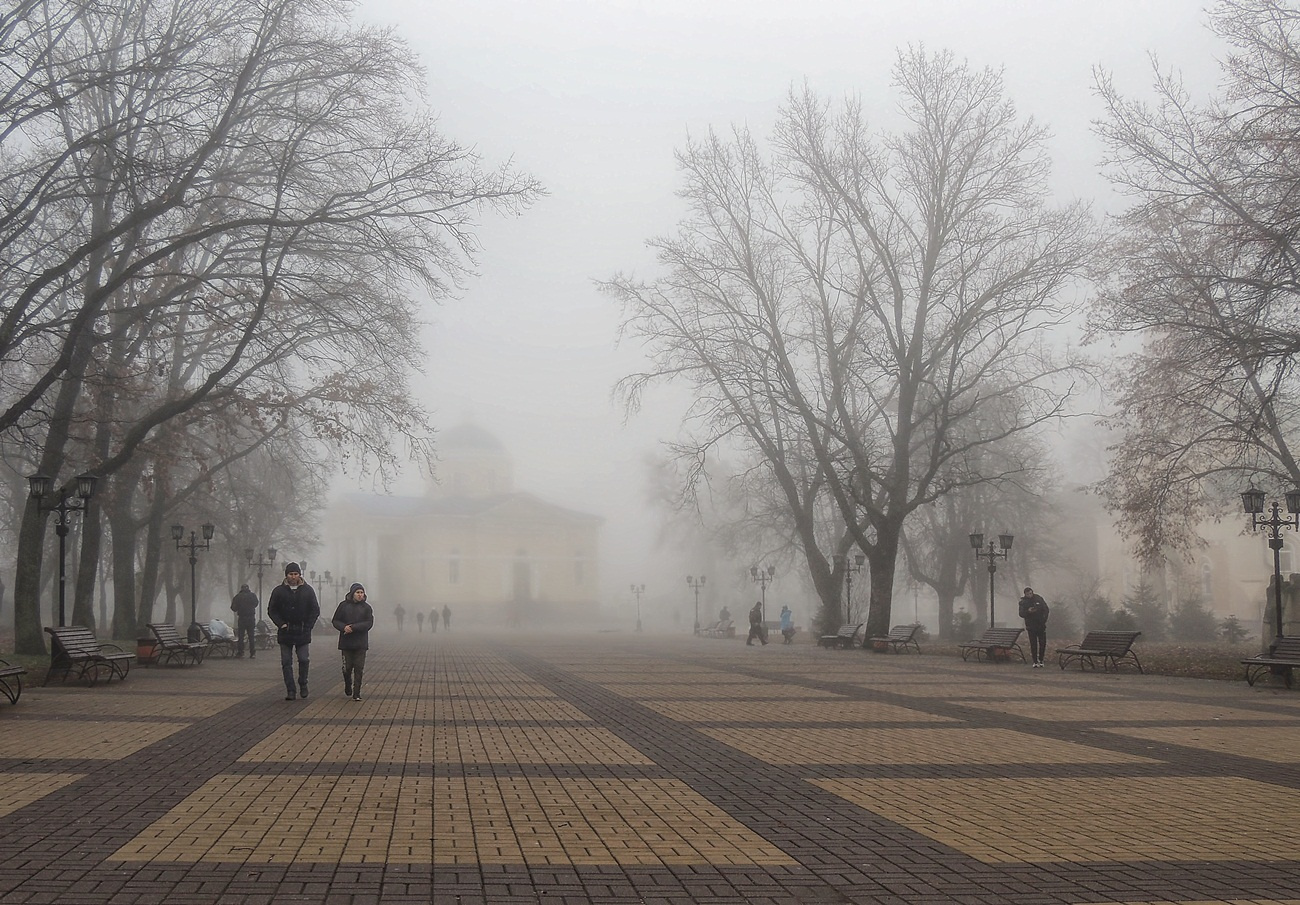 *** пейзаж город.туман