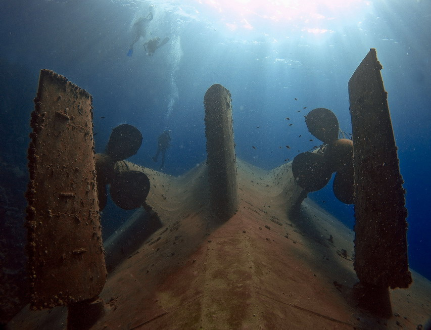 Субмарина ( Elkahfen wreck). подводное море корабль underwater wreck sea