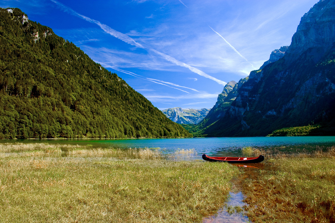 Klöntalersee(Клёнталерзее) - Швейцария Klöntalersee, Клёнталерзее, Швейцария