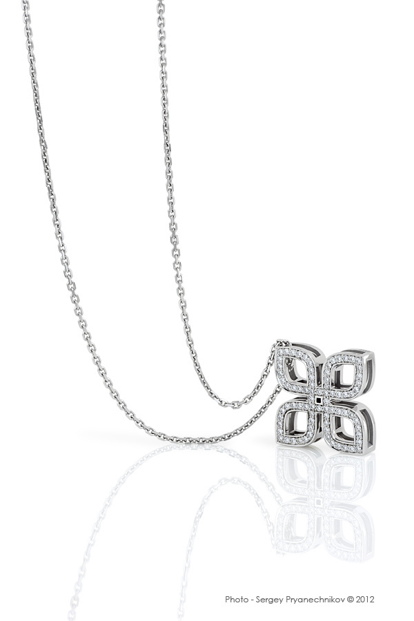 Ювелирный постер. Diamond Jewelry. Фотосъемка ювелирных изделий с бриллиантами. Jewellery Photography ARNE Pryanechnikov Прянечников бриллианты ювелирный постер