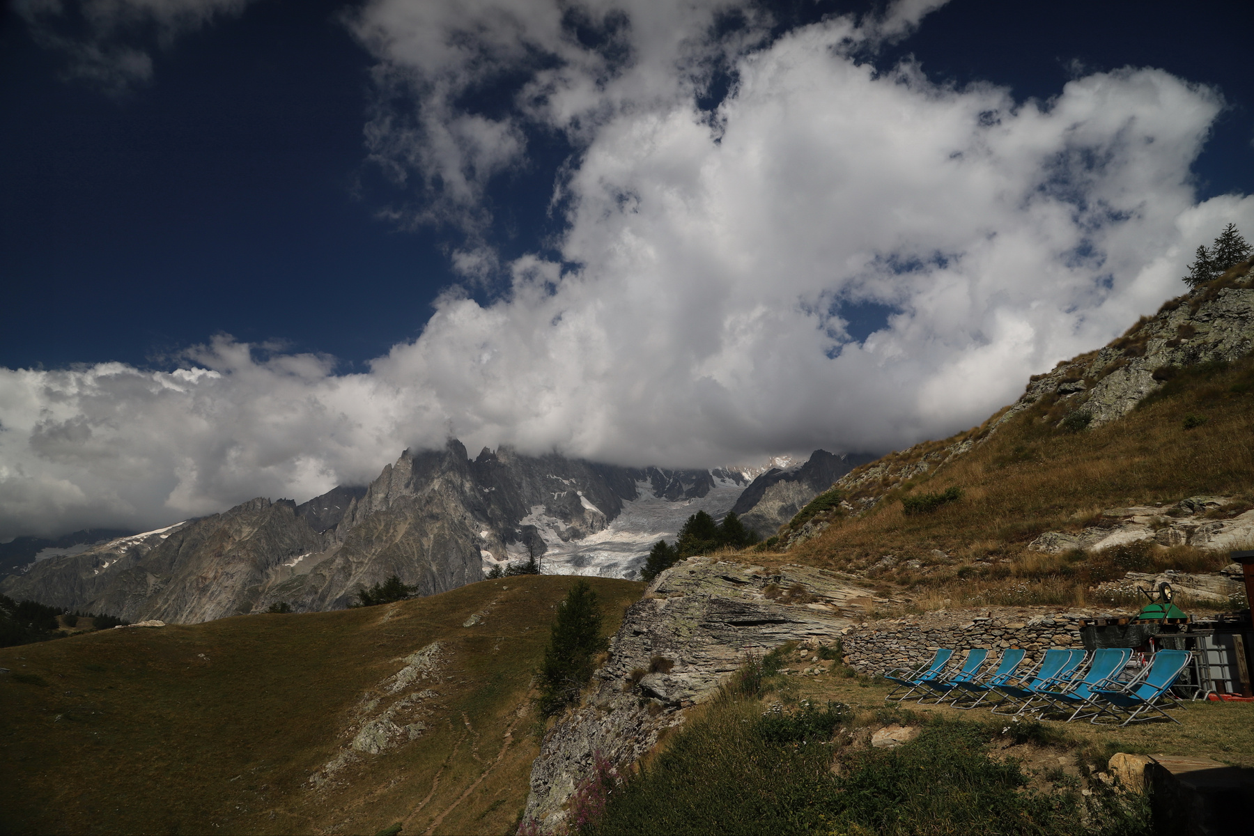 Страница из жизни невидимок 