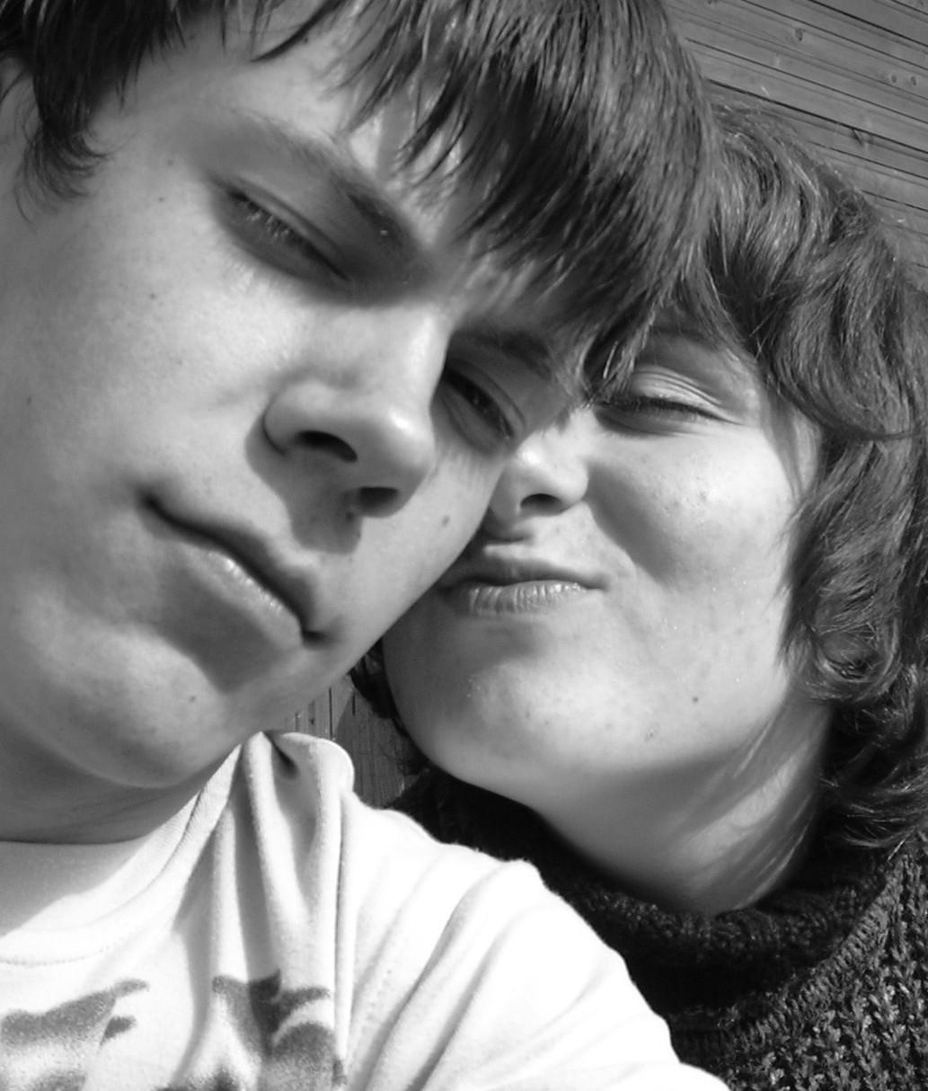 Just love... ч/б двое