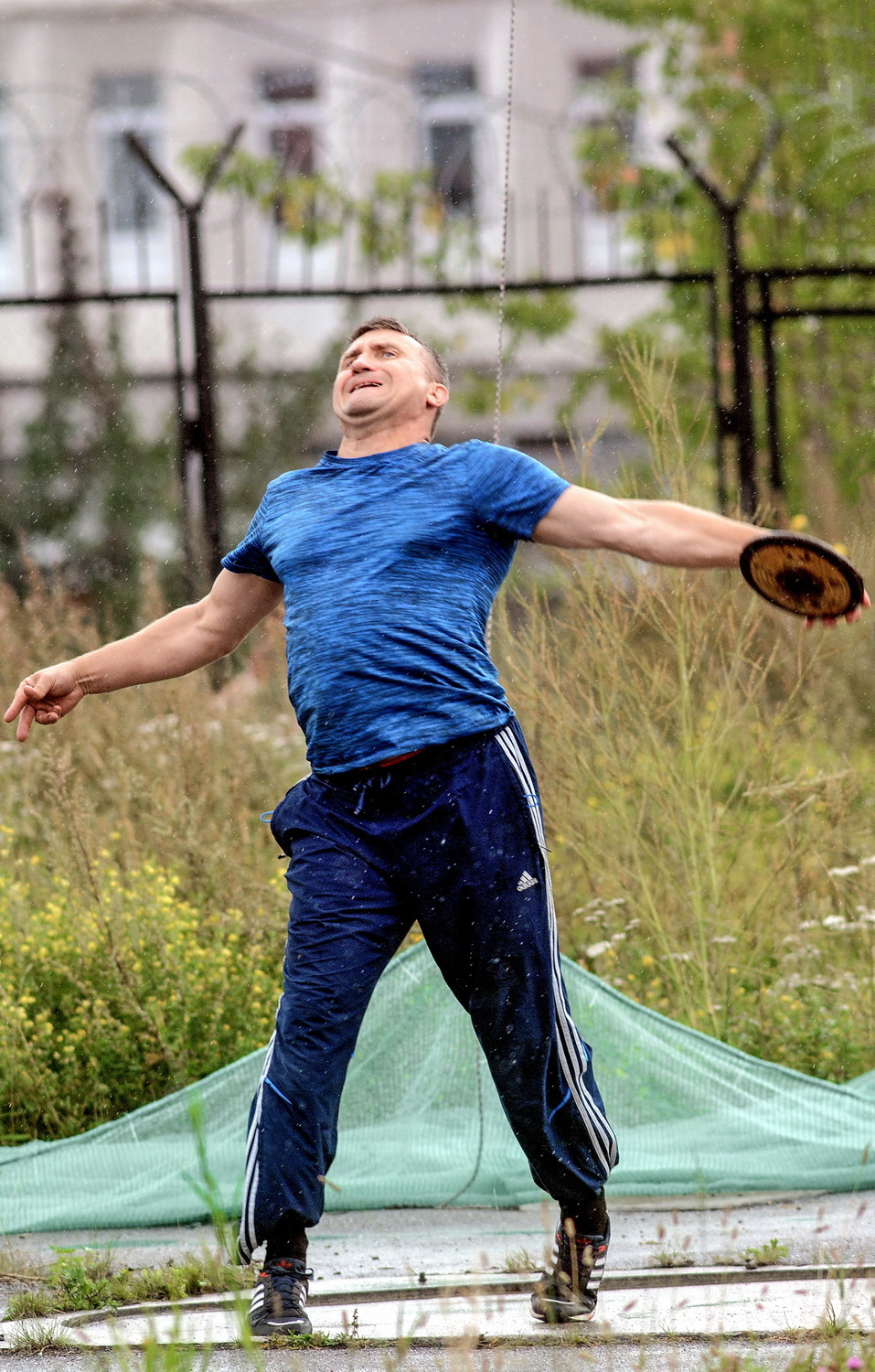 Диско...не танцор...а мёт... Дискобол соревнования стадион