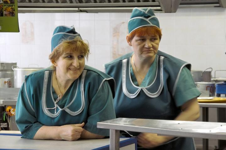 Повара школьной столовой 