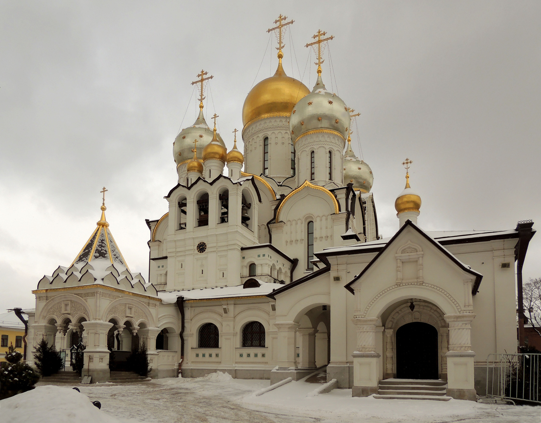 Собор Рождества Пресвятой Богородицы Зачатьевского монастыря. Хамовники Москва город храм церковь 2-й Зачатьевский переулок собор Пресвятой Богородицы