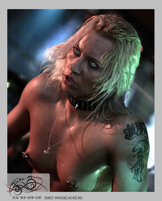 Демоница демоница