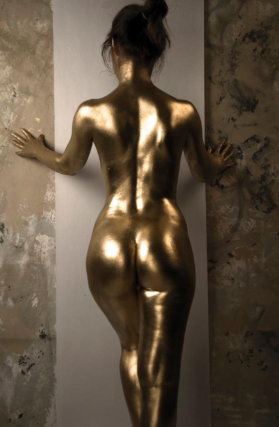 sculpture. Золотце золото, бронза, ню