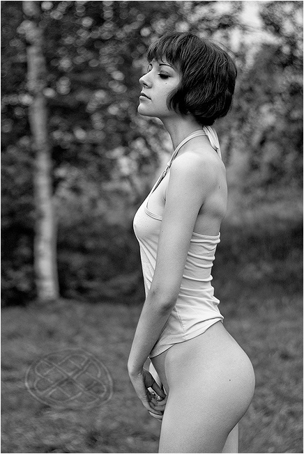 ***** nude