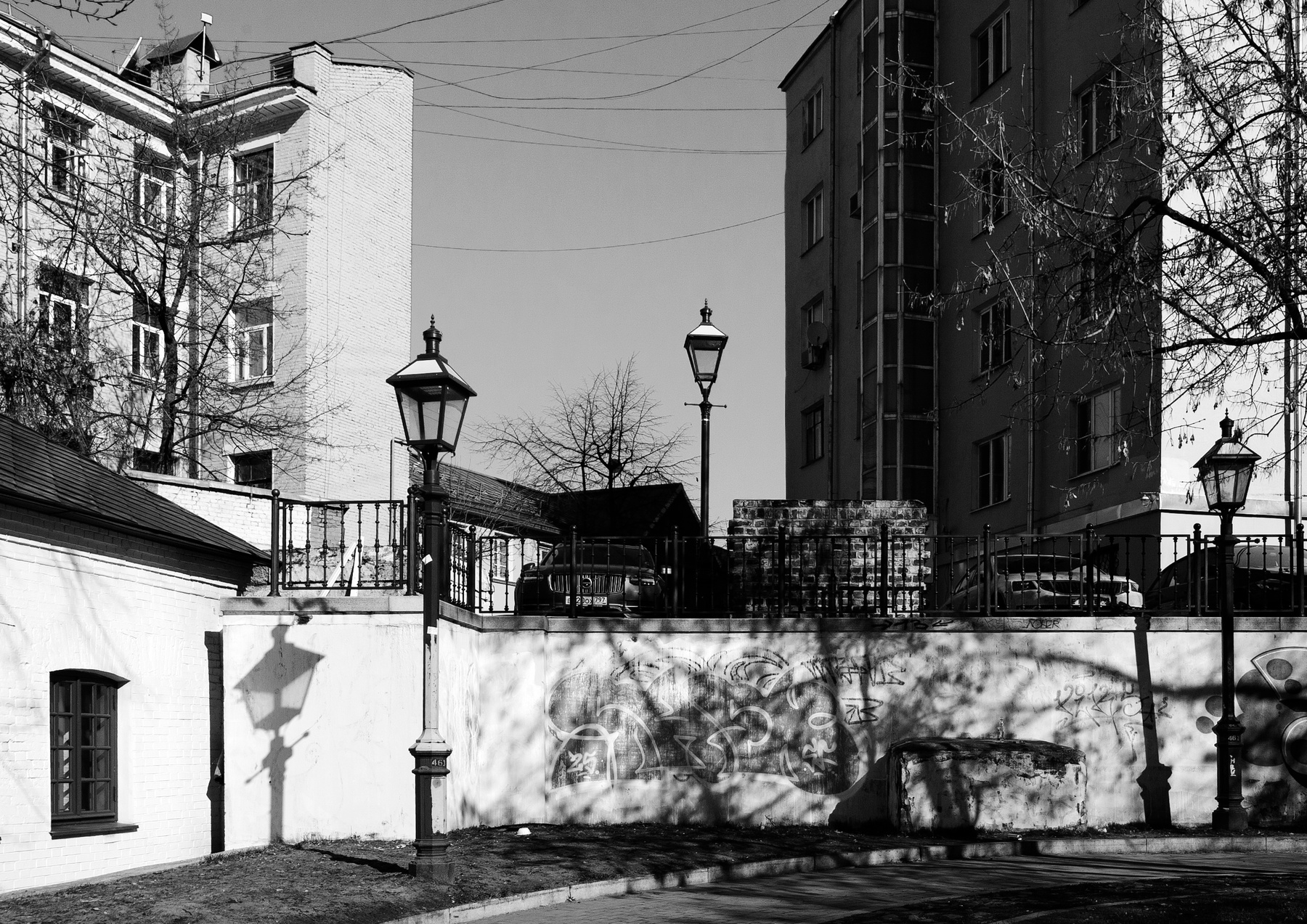 Московский дворик 