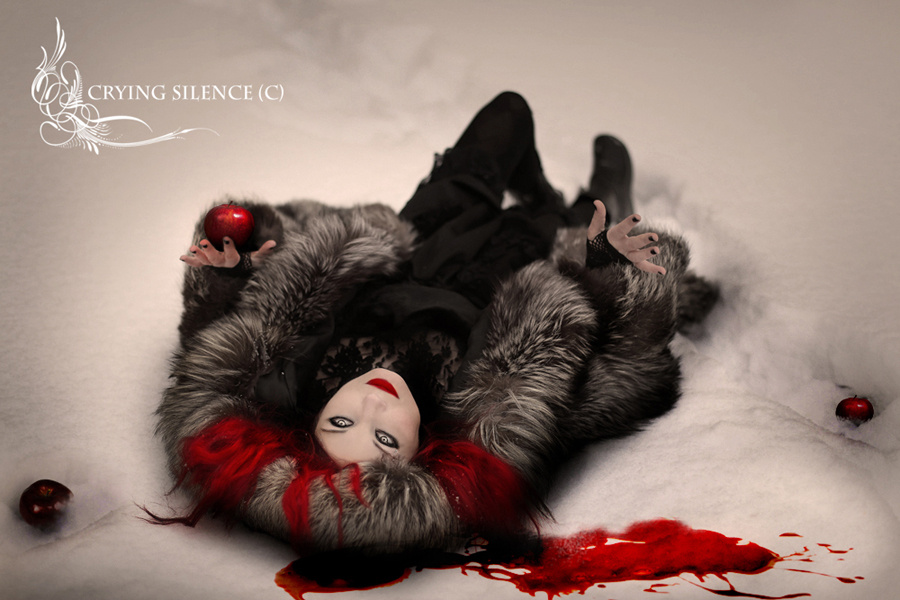 Apples on snow SandraVogel Natali Parfenova CryingSilence Gothic Apples snow яблоки готика снег