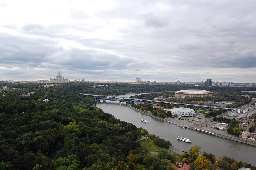Зеленая Москва вид из академии наук
