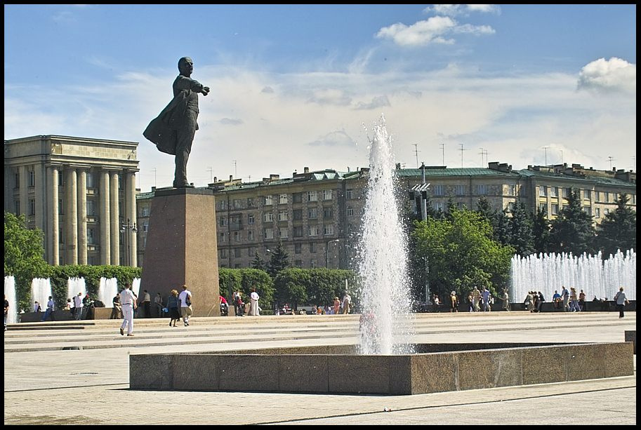 Вождь - тоже человек (Снова в Питере-3) эротика в камне