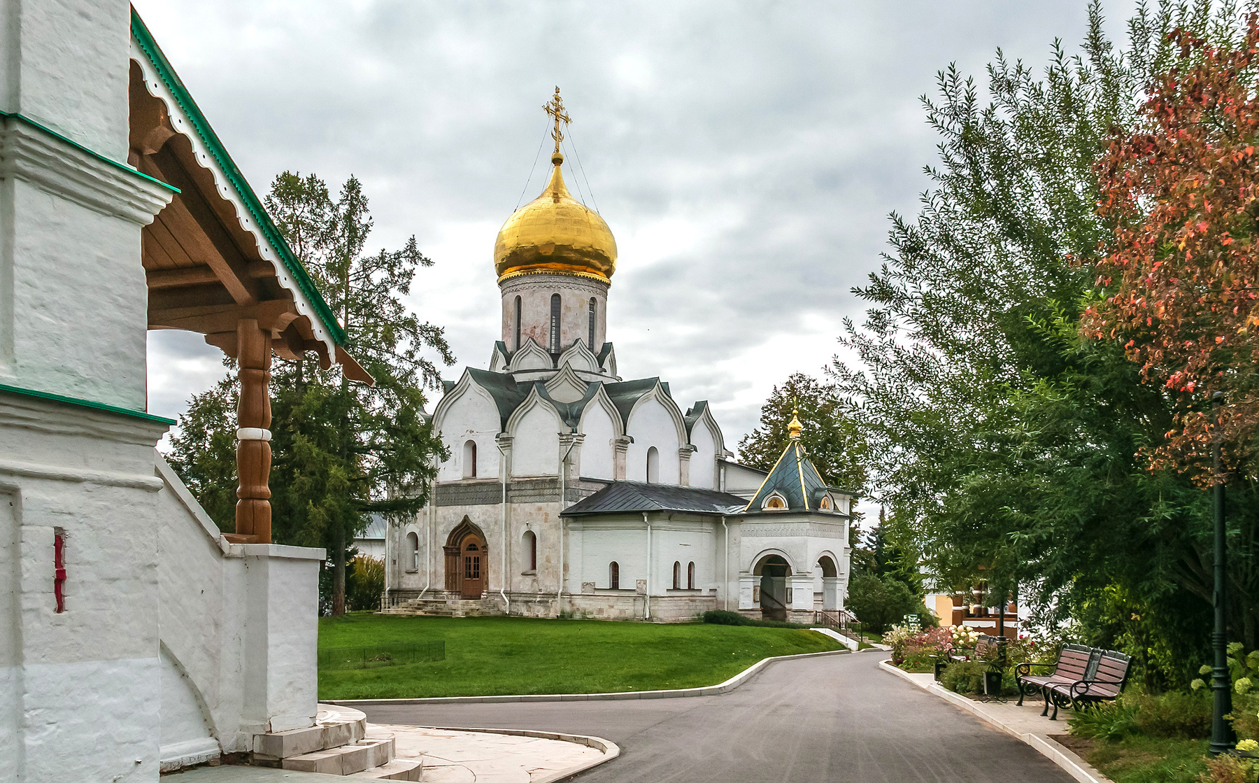 В Саввино-Сторожевском ставропигиальном мужском монастыре. путешествия архитектура храмы церкви монастыри