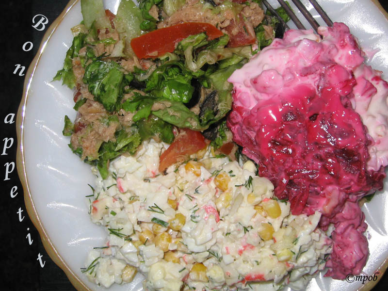 Bon appetit! тарелка салат праздник аппетитно