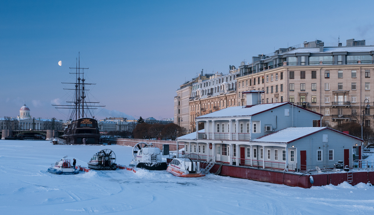 Морозное утро Petersburg