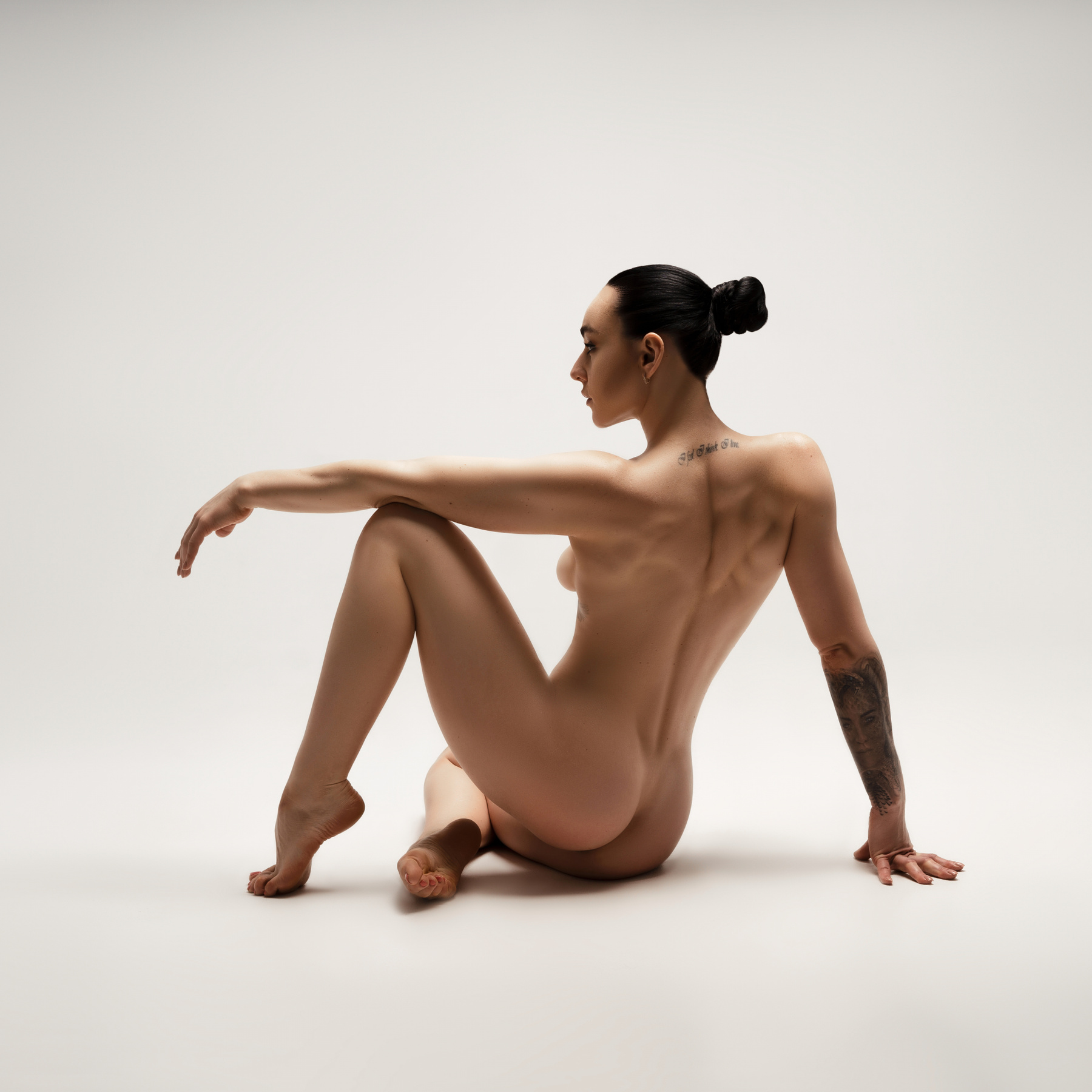 Sveta/ 1370 iskanderaf нюненю nu nude