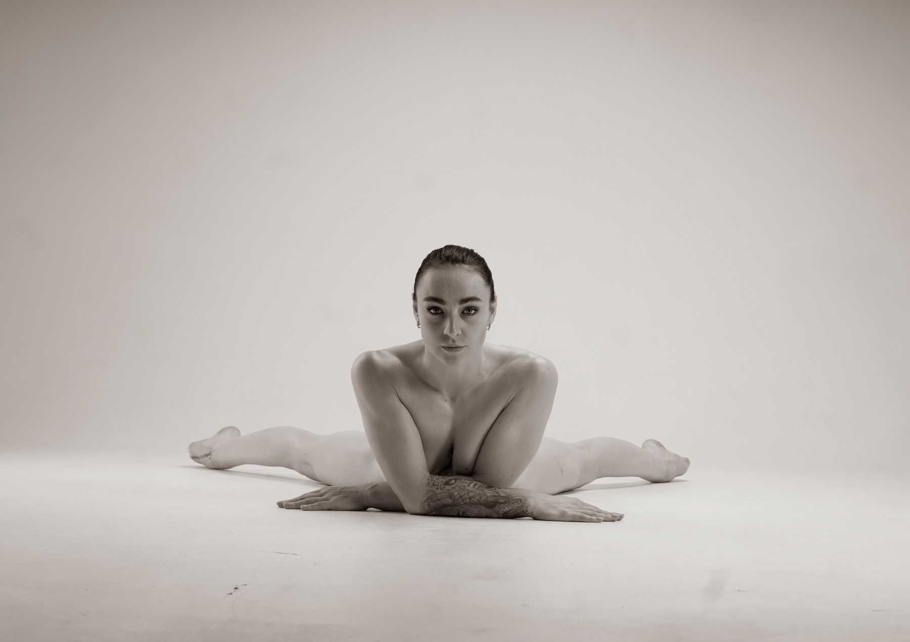 1229 iskanderaf нюненю nu nude