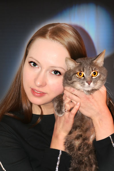 My wife and cat Девушка портрет лицо кошка