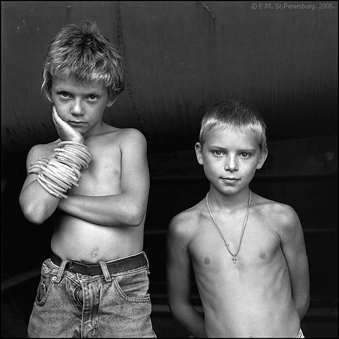 Макс и Дима. Кронштадт, 2005. 