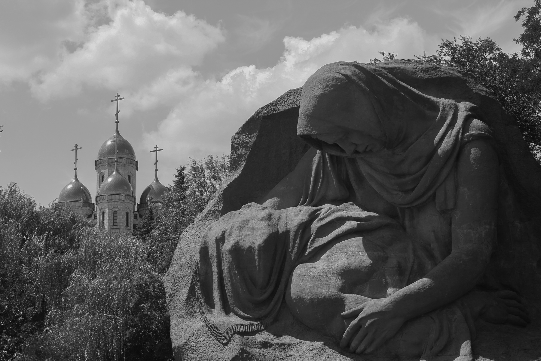 Скорбь матери 