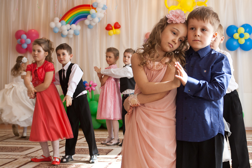 Маленькие взрослые дети выпускной детский сад танец