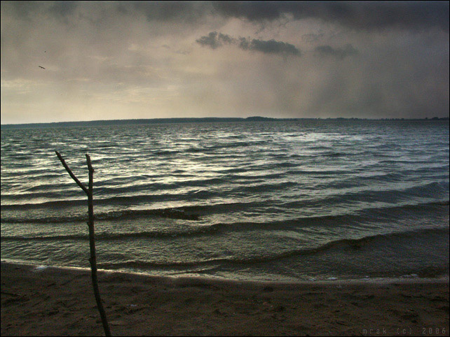 it rains... 
