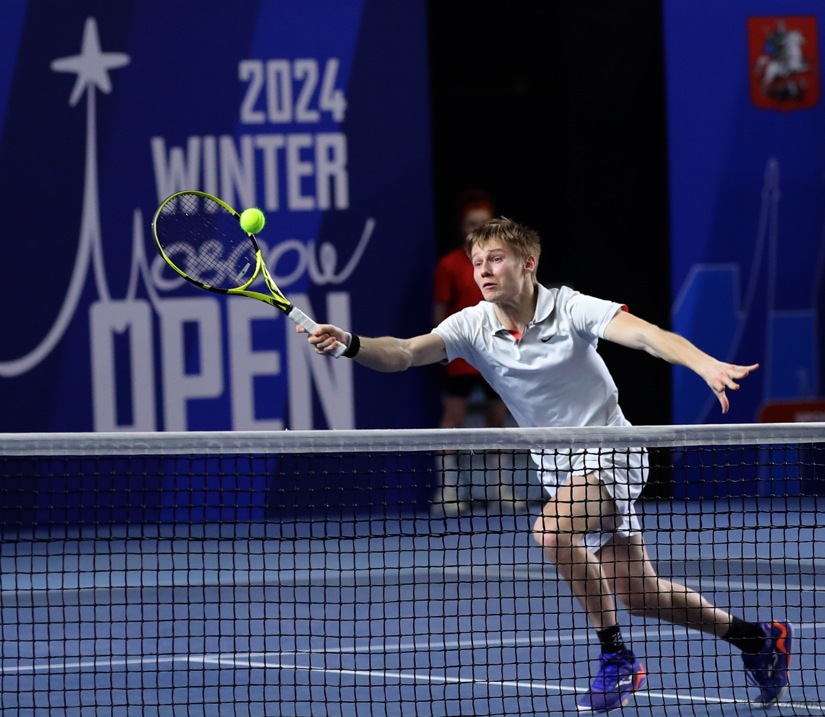 On net... tennis big moscow russia racket ball court Alextennis