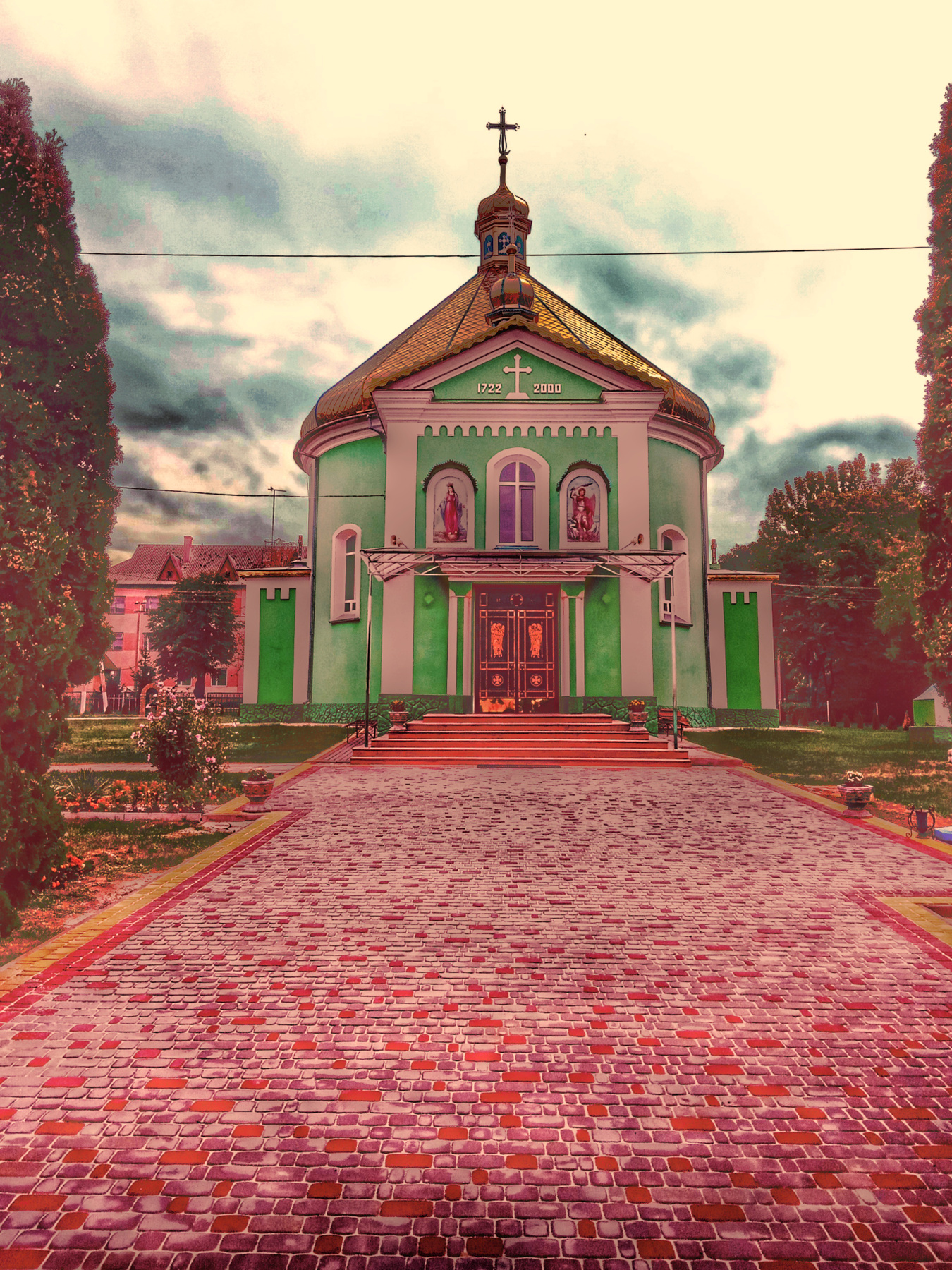 Храм. мобильное фото храм