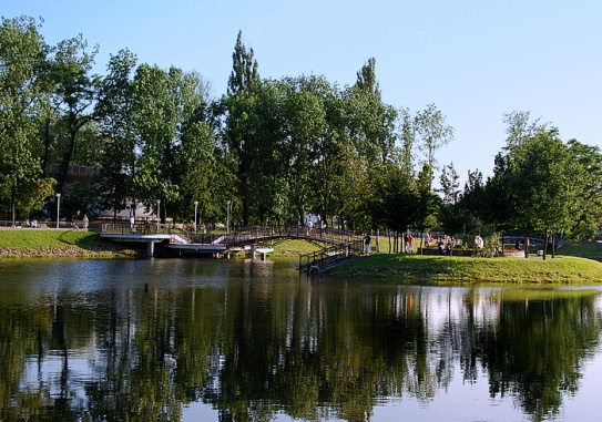 Брестский парк Озеро парк Брест