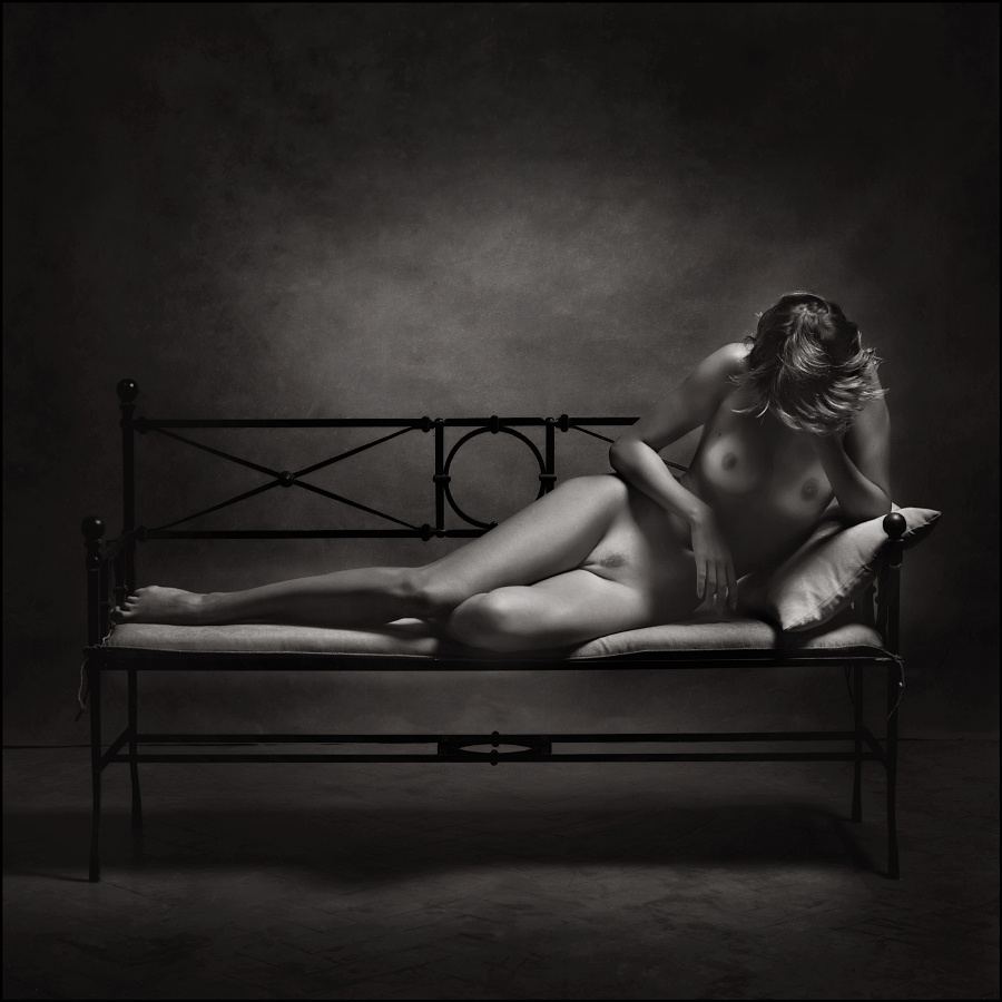Nude.*** 