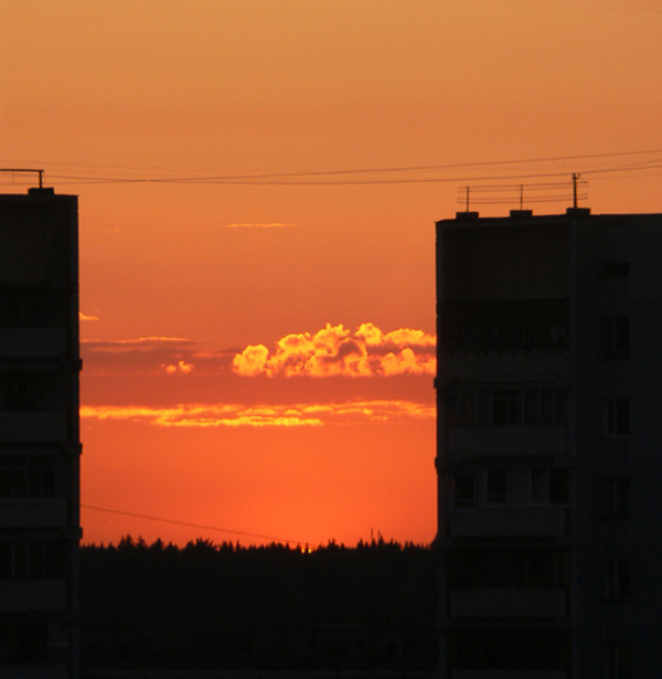 се\'ло закат