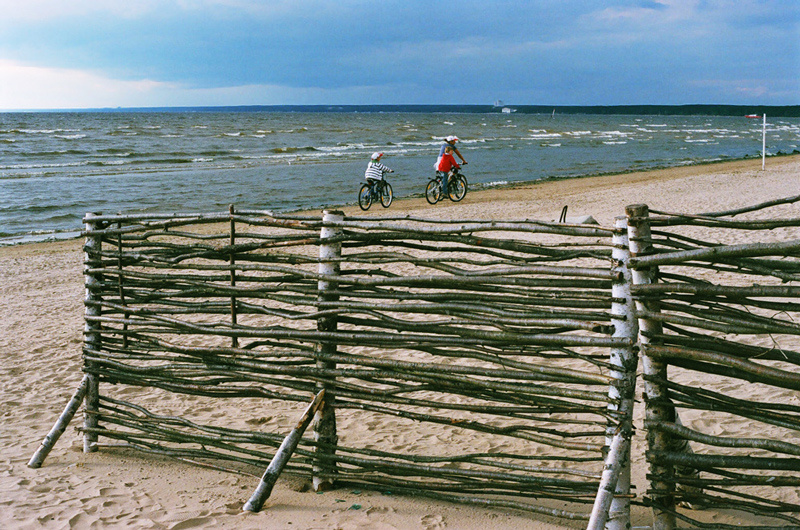 ЗА ПЛЕТЕНЬ велосипед, море