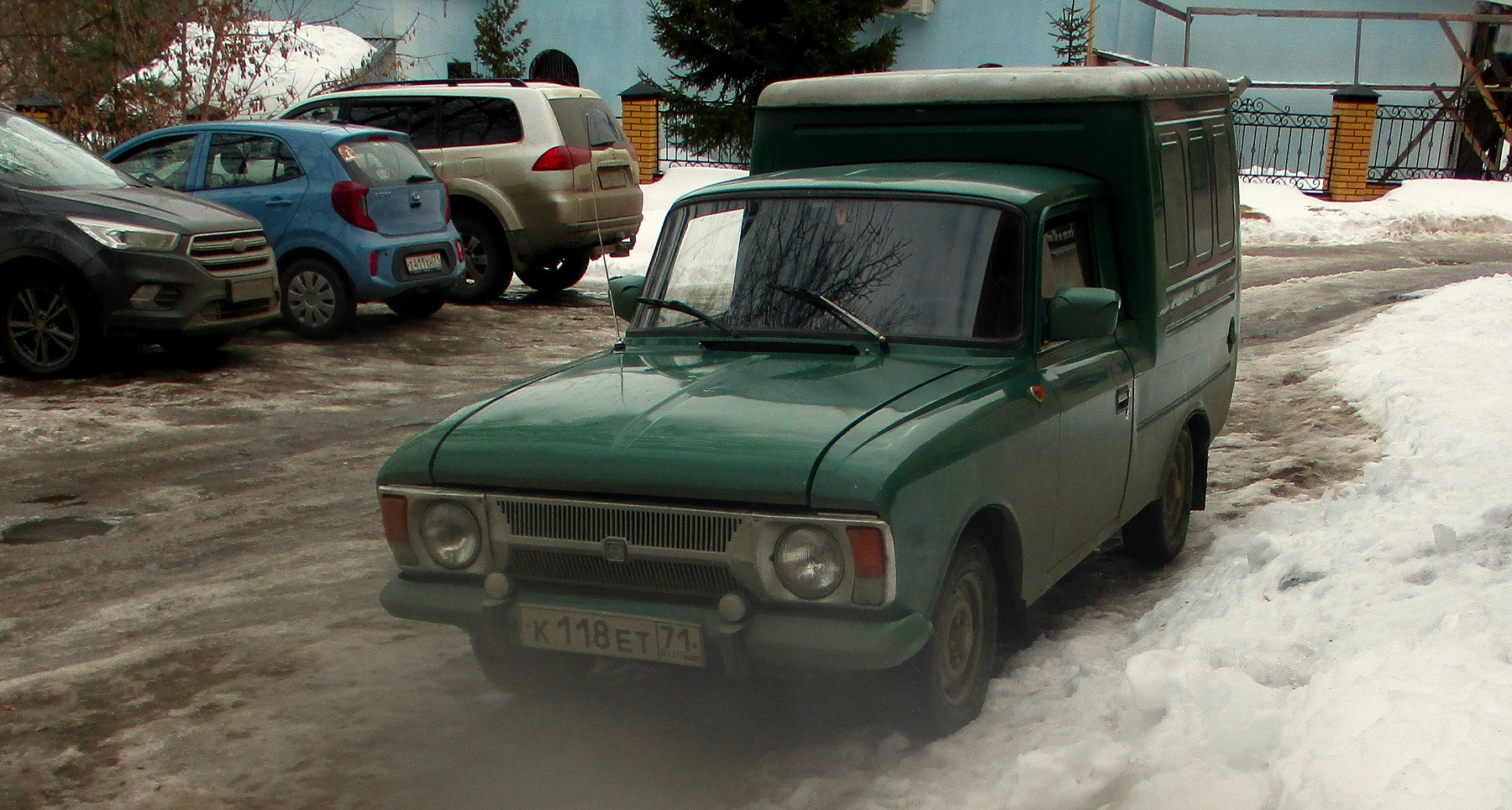 Каблучок Каблучок ИЖ Москвич авто улица город весна