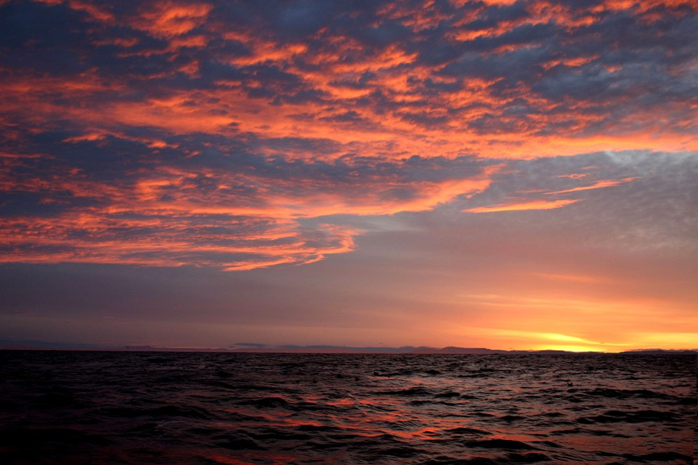 Рассвет в Баренцевом море море, рассвет