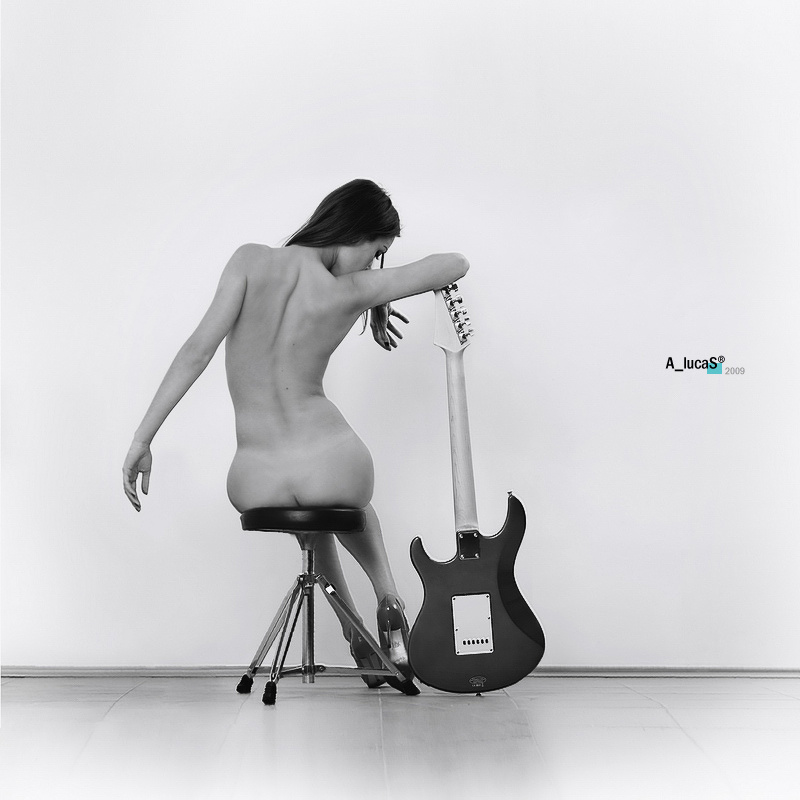 seventh string ZZ, lucas, lucastudio