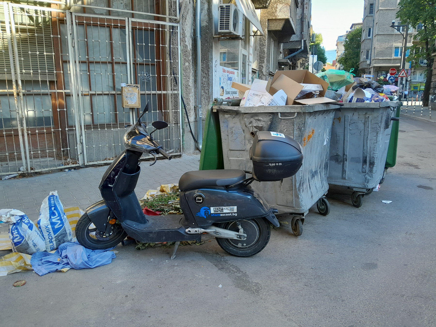 Мусор город техно