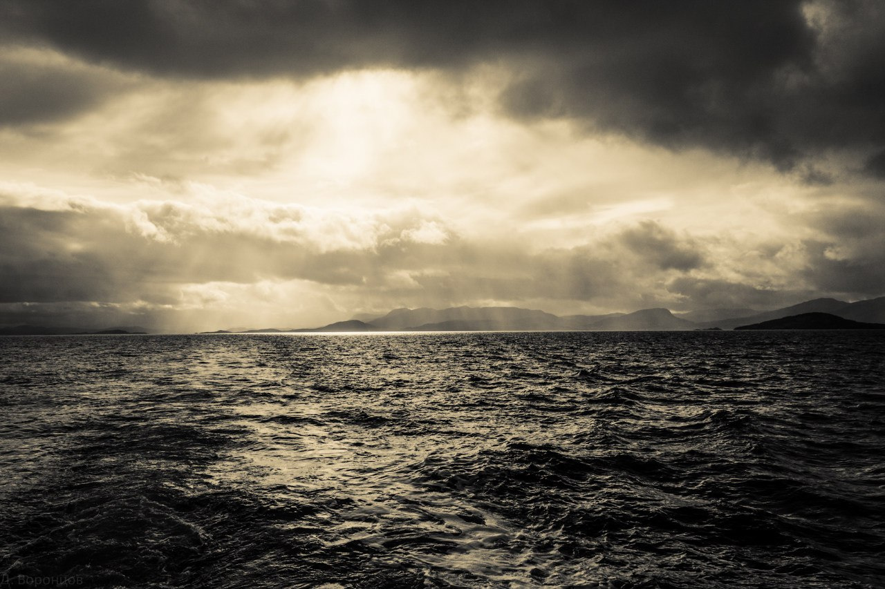 moody sunshine Norway, sea, sjøen