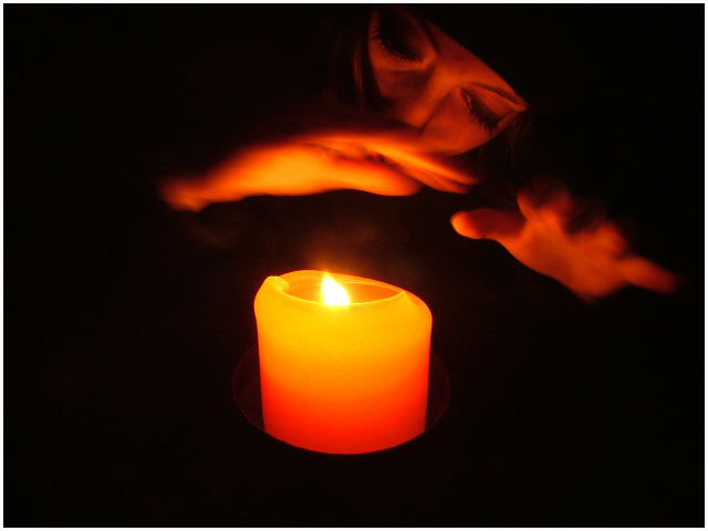 sorceress candle