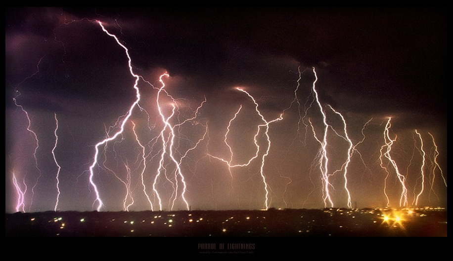 \"Parade of lightnings\" молния, очень много молний... ;-)