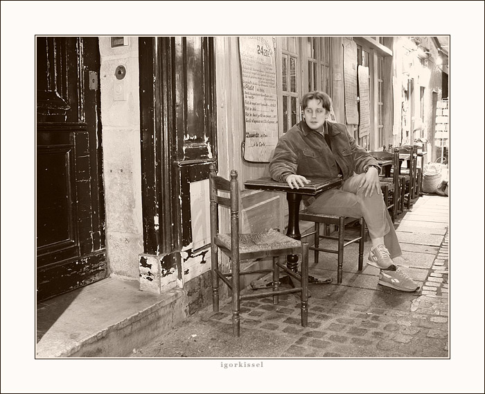 Иностранец в Париже Франция Париж Муфтар Rue Mouffetard