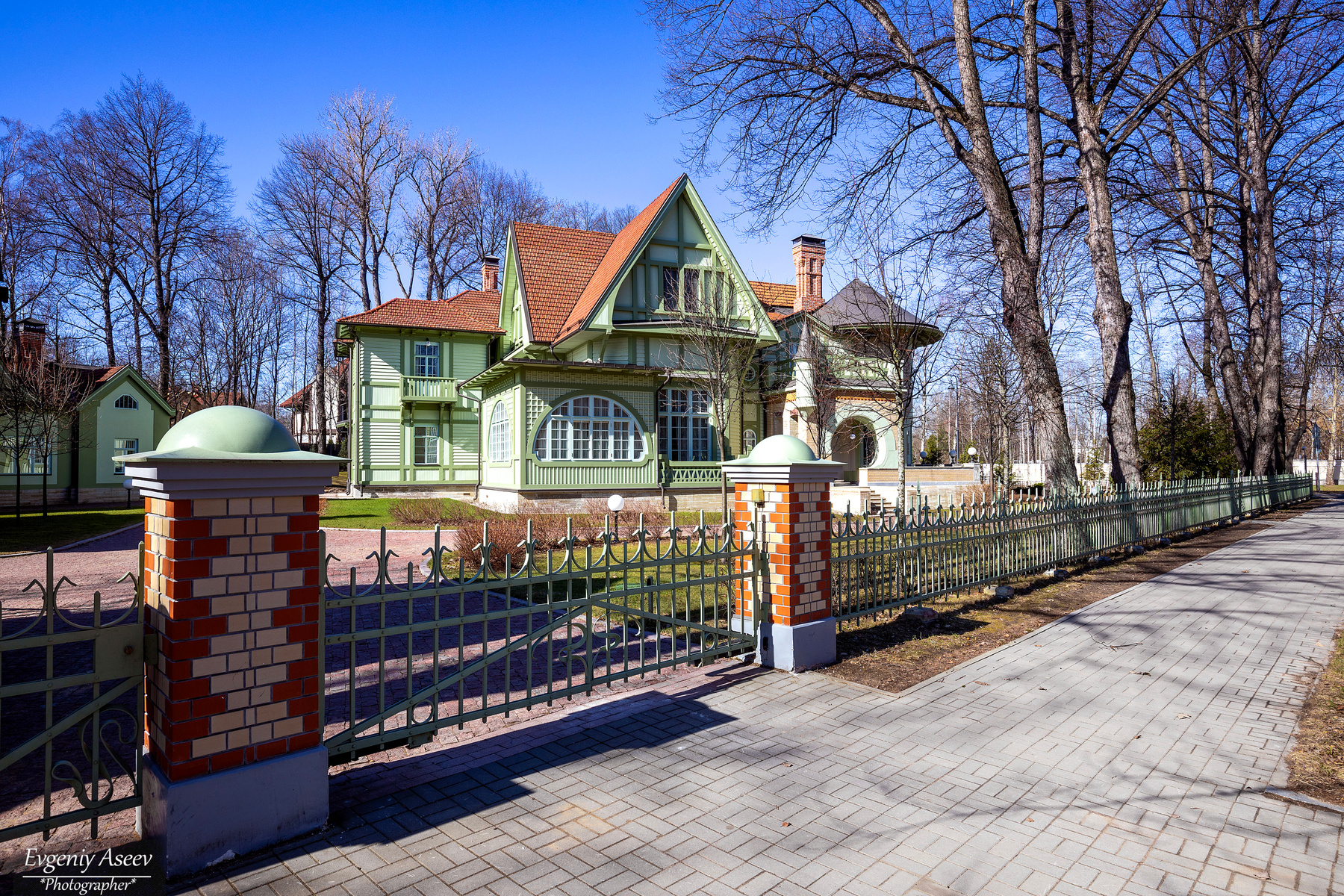 *** Петербург