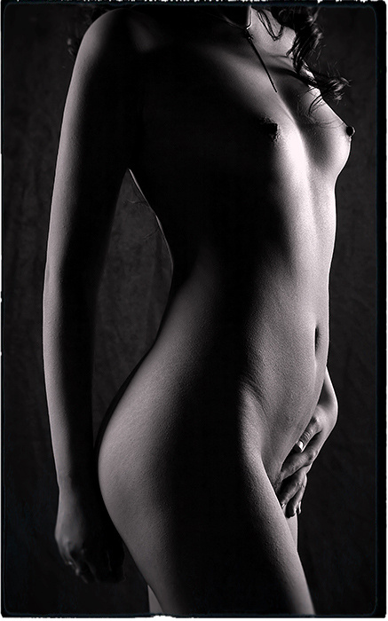 Nu. Black\'nWhite enigma. ню девушка nu girl
