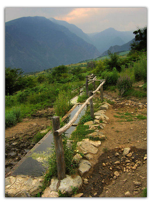 The Balkan Range горы