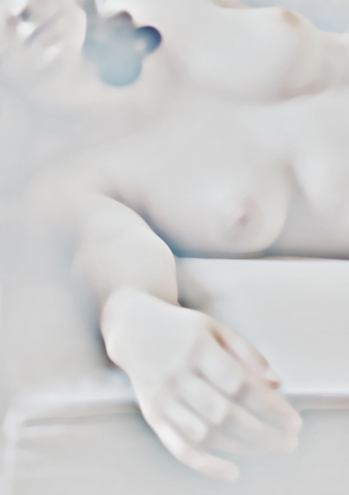 E004 Light 