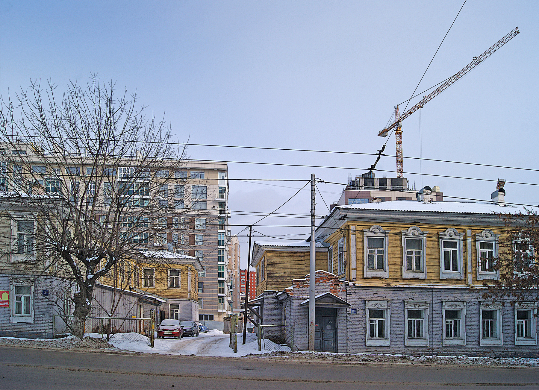 Городские зарисовки город улица старый дом